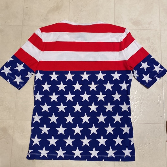 Womens Love MOSCHINO ❤️ USA Shirt, NEW! Size MEDIUM (8)🇺🇸 - Picture 7 of 8